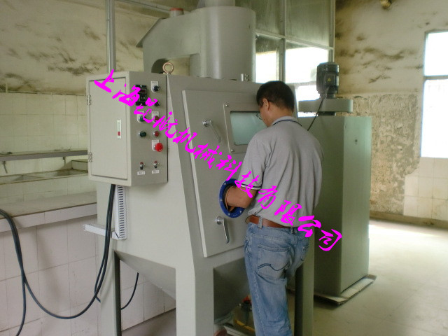 泰州手动喷砂机KH-9080A，工件去氧化皮用箱式手动喷砂机  箱式喷砂机  密封式喷砂机