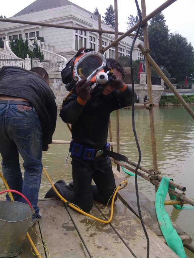 乌鲁木齐水下打捞 乌鲁木齐专业打捞公司  水库打捞