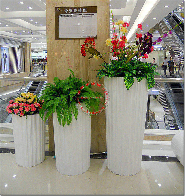 生产厂家 特价定做出口 现代简约落地商场 玻璃钢花盆组合  商场花箱  玻璃钢花盆工厂