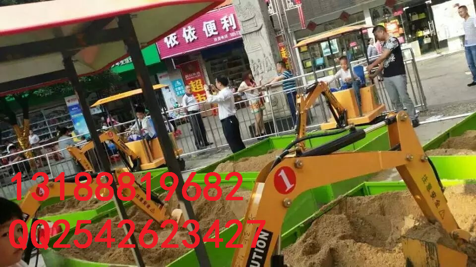 游乐挖掘机现货，儿童挖掘机怎么样啊，儿童推土机  儿童游乐挖掘机