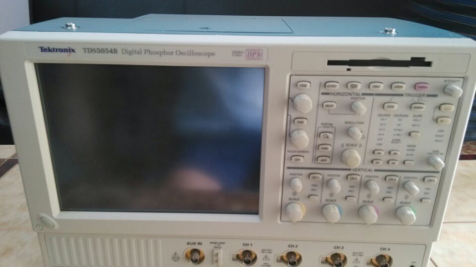 专业现货TDS5054B TDS5054B二手示波器&nbsp;&nbsp;tds5054b