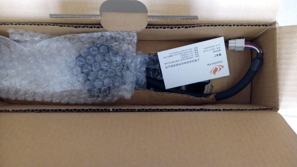 传感器免运费巴鲁夫BTL5-S172-M3000-P-S32  接近传感器  加速度传感器  电磁传感器