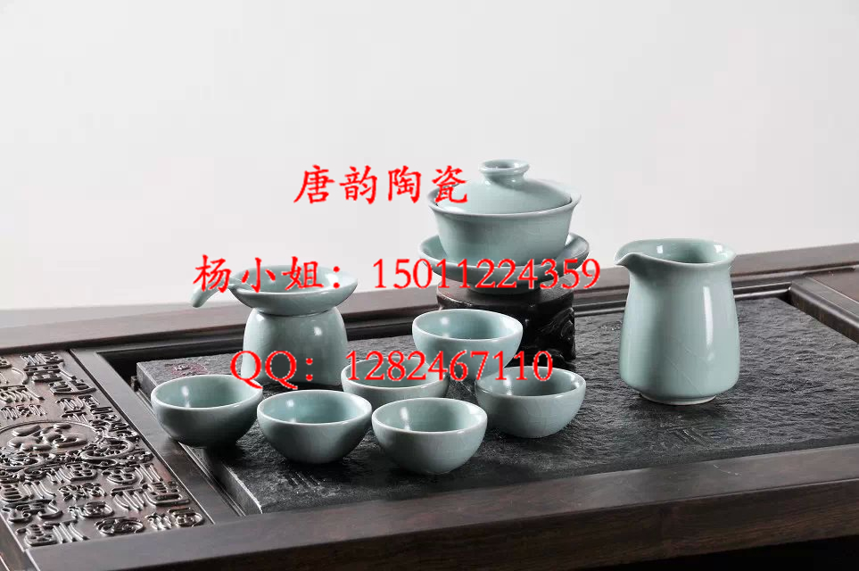礼品陶瓷纪念盘，茶叶罐定做，北京瓷器定做，陶瓷茶具，青瓷茶具  定做陶瓷盖杯  定做陶瓷茶杯  功夫茶具批发