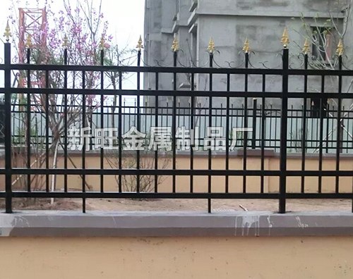 濰坊專業(yè)的鐵藝護欄_廠家直銷——上等鐵藝護欄