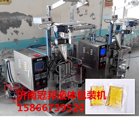 济南液体包装机（DXDY80E）&济南冠邦枕形背封液体包装机