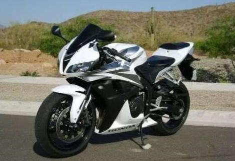 本田CBR600RR爬赛摩托车跑车价格
