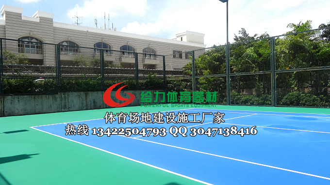 珠海度假酒店网球场全包施工 户外网球场地勾花围网