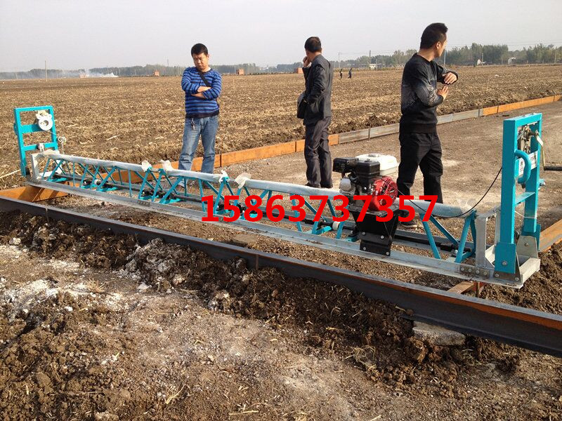 桥面铺装振动梁 混凝土路面振捣梁高效施工特方便  混凝土路面振动梁