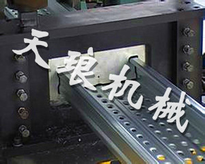 定制脚踏板生产线  脚踏板设备  钢踏板生产线  脚踏板成型机