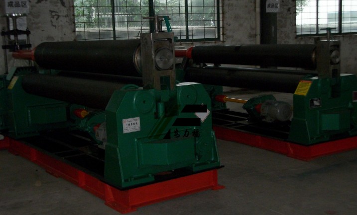 《大慶電動(dòng)卷板機(jī)生產(chǎn)廠家》