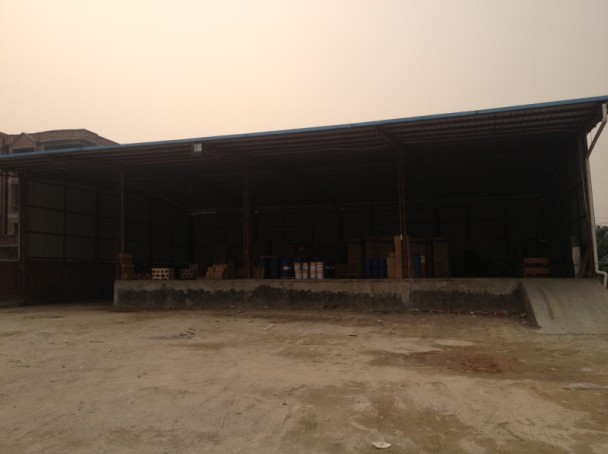 东莞、深圳、广州到重庆市南川市液体危险品货运专线  易燃易爆品运输  液体危险品运输  油漆油墨运输