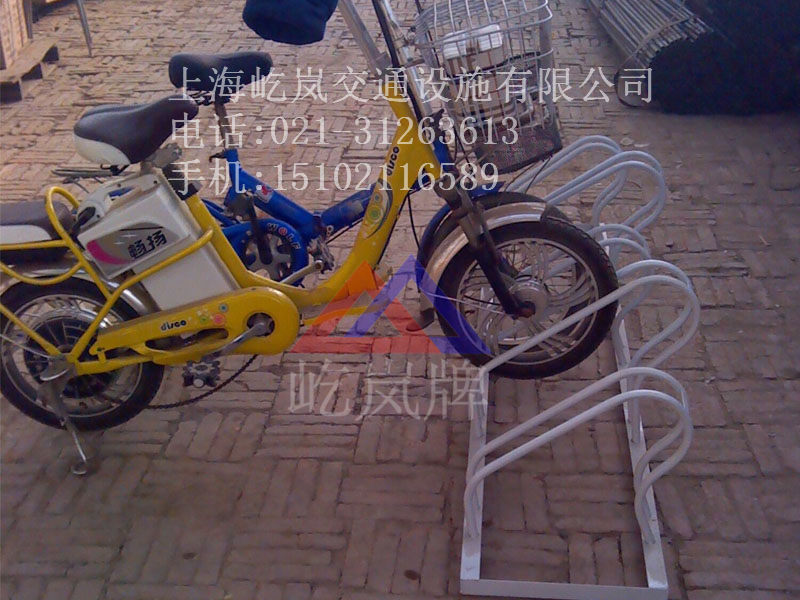 圆圈式电动车停车架作用 卡槽式电动车摆放架单价  圆圈电动车停车架  卡槽电动车摆放架  卡槽自行车存放架