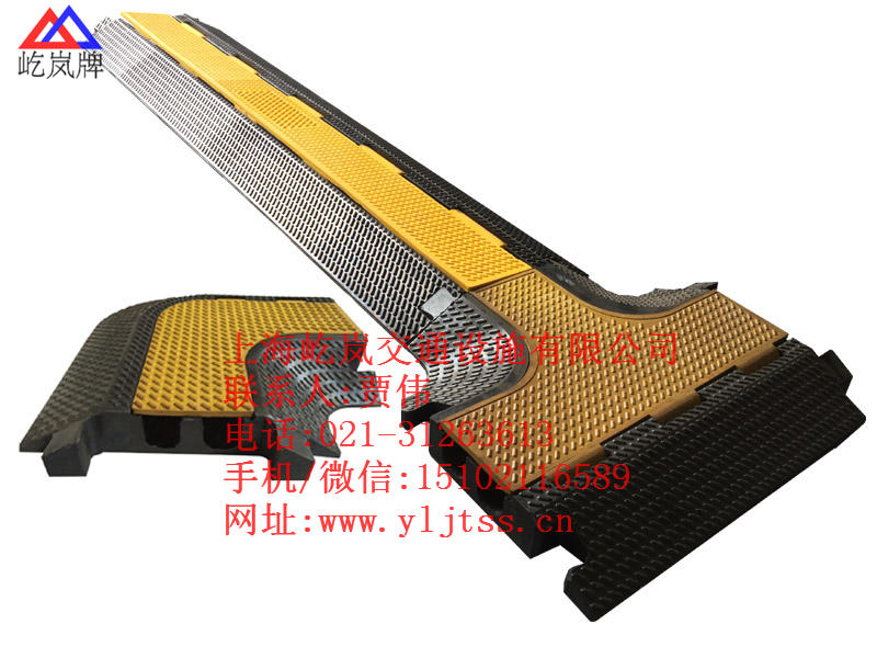 东营电缆穿线槽 烟台单槽穿线槽 苏州辅线板  橡胶电缆盖线板  吉林橡胶盖线板  二线槽橡胶压线板