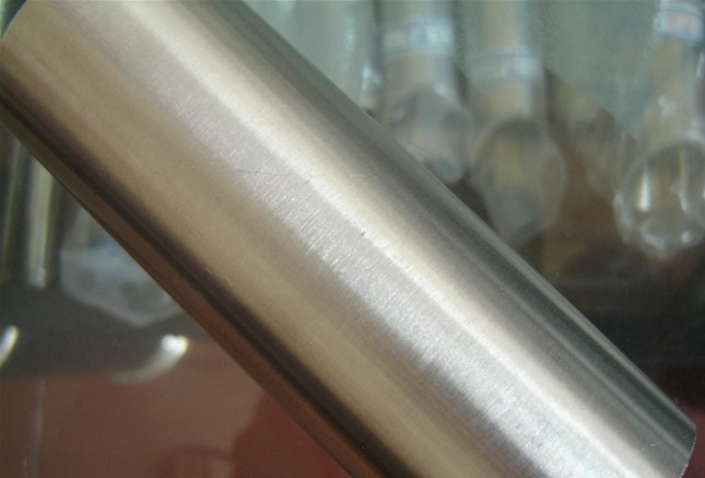 内蒙古大列奇卡重型齿轮钢34CrNiMo6模具钢材料有哪几个