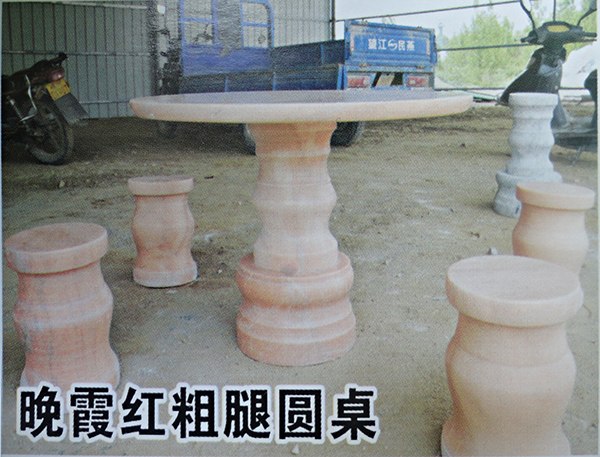 南陽(yáng)實(shí)惠的晚霞紅粗腿圓桌,認(rèn)準(zhǔn)南召源通礦業(yè)，性價(jià)比高的晚霞紅