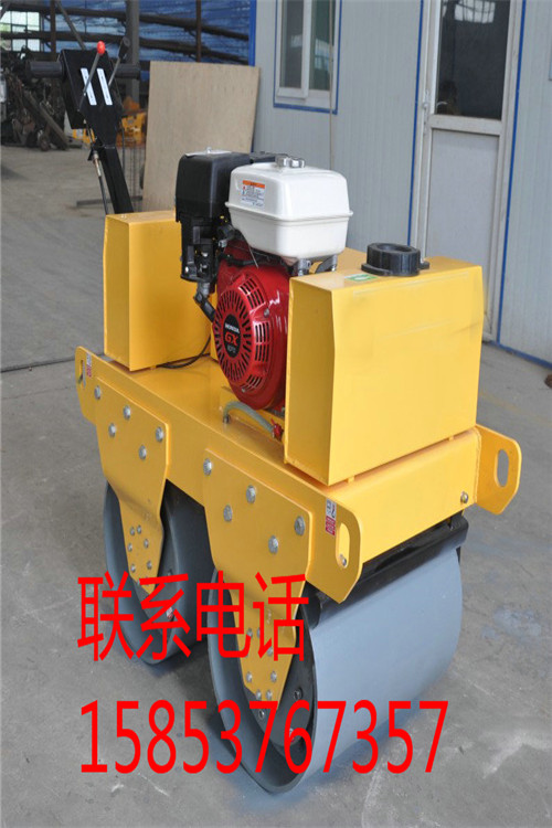 厂家直销小型双轮振动轧路机 手推式双轮震动轧路机 型号大全&nbsp;&nbsp;手扶轧路机&nbsp;&nbsp;人推轧路机图片&nbsp;&nbsp;人推汽油轧路机