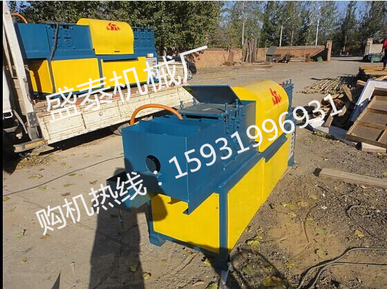 2015新款钢管调直机 双曲线圆管矫直机