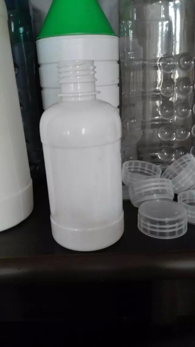 山东烟台厂家供应200mlPET农药兽药塑料瓶&nbsp;&nbsp;消毒液除草剂&nbsp;&nbsp;作物叶面肥催长剂&nbsp;&nbsp;作物杀螨剂杀菌剂