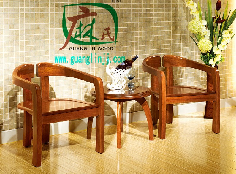 北京知名的實(shí)木沙發(fā)批發(fā)商：特價(jià)的實(shí)木沙發(fā)