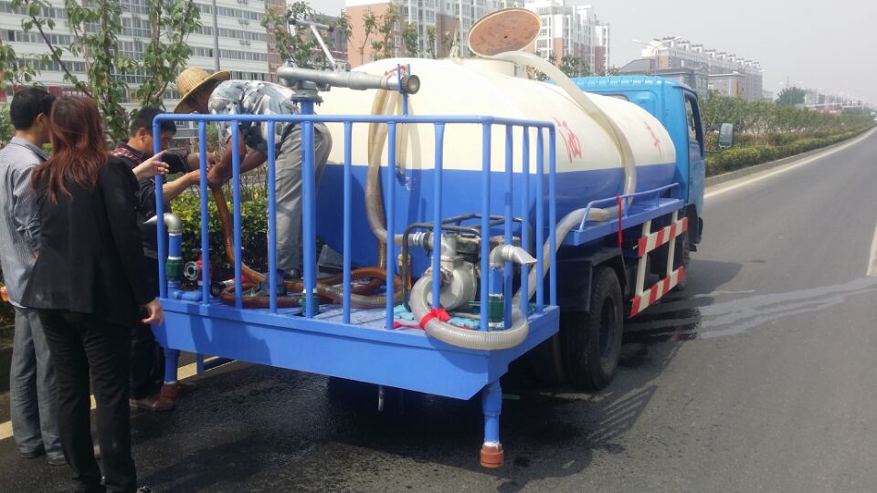 二手吸粪车价格洒水车价格&nbsp;&nbsp;二手洒水车