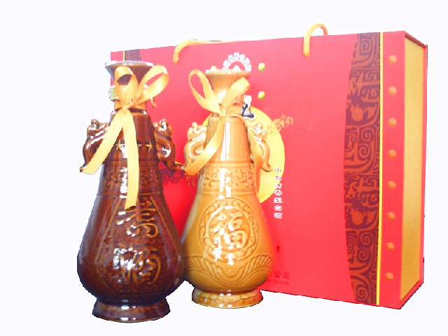 優(yōu)質(zhì)的土壇雙瓶耈酒|哪里可以買(mǎi)價(jià)格實(shí)惠的精致木盒土壇雙瓶耈酒