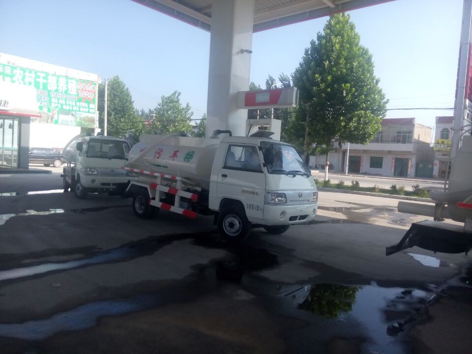 小型吸粪车价格-小型抽粪车-三轮吸粪车
