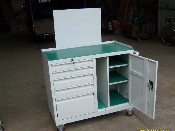 深圳工具柜制造商  移动、固定工具柜&nbsp;&nbsp;带门工具柜&nbsp;&nbsp;带挂板工具柜&nbsp;&nbsp;工具柜厂家定做