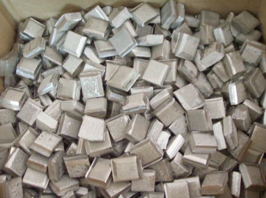 铁合金的抗腐蚀性决定了它的应用领域&nbsp;&nbsp;镍