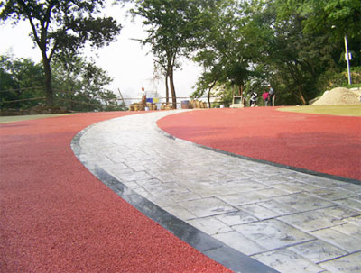 许昌金刚砂耐磨地坪厂家  跑道材料