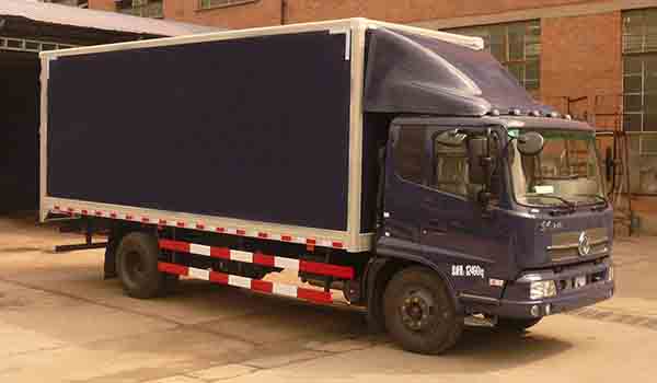 DFC5120XXYB18型厢式运输车 运输车价格 运输车厂家