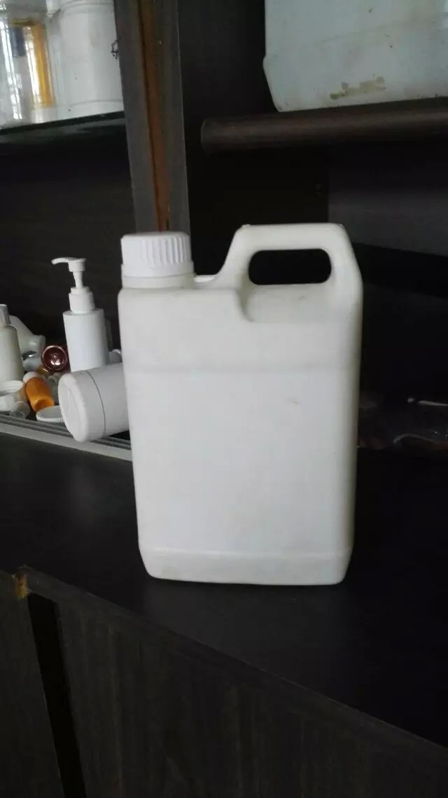 山东垦利塑料壶厂家直销10公斤尿素壶&nbsp;&nbsp;柴油车用尿素液&nbsp;&nbsp;机油汽油齿轮油壶&nbsp;&nbsp;尾气处理液塑料壶