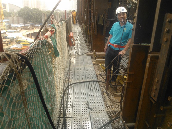 扬州热镀锌钢跳板石油造船厂用钢跳板&nbsp;&nbsp;钢跳板价格&nbsp;&nbsp;钢跳板生产厂家