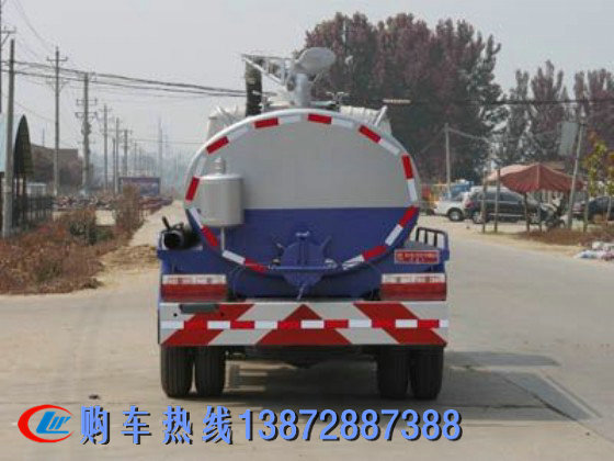 东风多利卡5方吸粪车/真空吸粪车/抽粪车