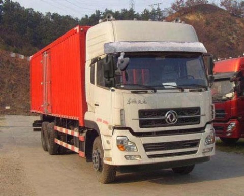 DFL5200XXYAX11型厢式运输车 厢式运输车价格 厢式运输车厂家