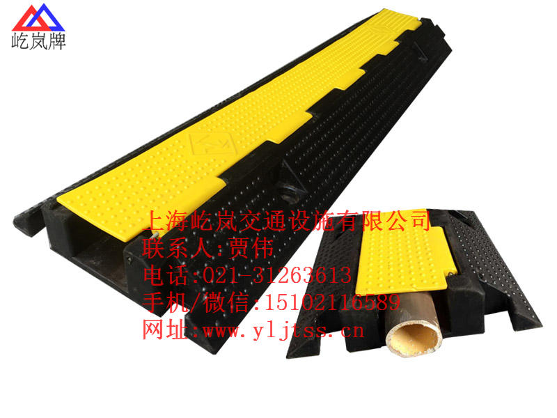 会展电缆过线槽 防压线槽过线槽 批发橡胶过线槽  橡胶电缆盖线板  吉林橡胶盖线板  二线槽橡胶压线板