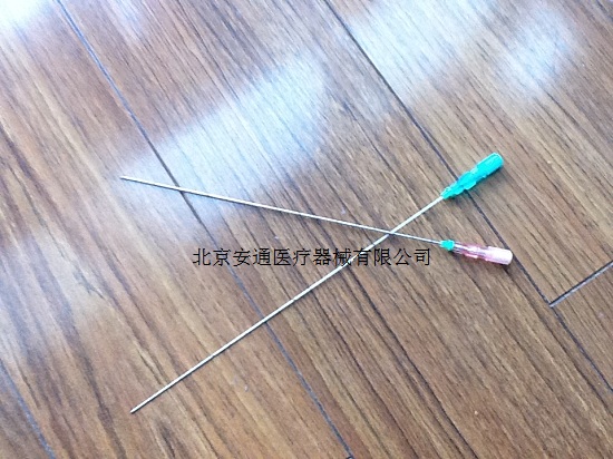 介入穿刺针出现